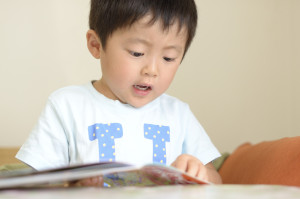 読書をする子ども